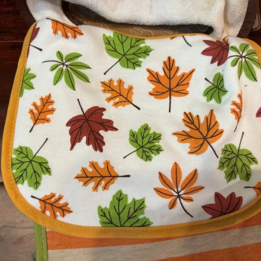 Three NWT Thanksgiving/Halloween bibs